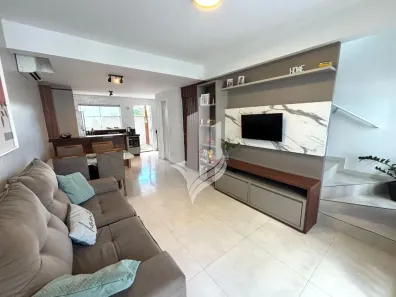 Sobrado com 2 Quartos à venda, 83m² no Velha, Blumenau