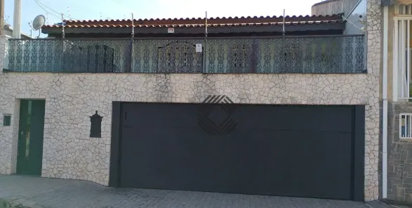 Casa com 3 Quartos à venda, 250m² no Vila Trujillo, Sorocaba