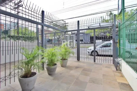 Sala Comercial com 2 Quartos para alugar, 29m² no Farroupilha, Porto Alegre