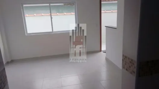 Sobrado com 2 Quartos para alugar, 59m² no Parque São Vicente, São Vicente