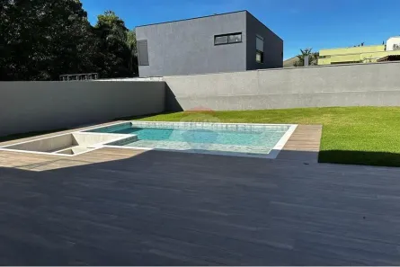 Sobrado com 4 Quartos para alugar, 600m² no Condomínio Residencial Reserva Ecológica Atibaia, Atibaia