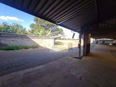 Galpão/Depósito/Armazém para alugar, 1300m² no Recreio dos Bandeirantes, Uberaba