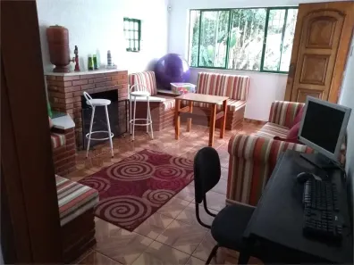 Casa com 4 Quartos à venda, 225m² no Jardim Aeroporto, São Paulo