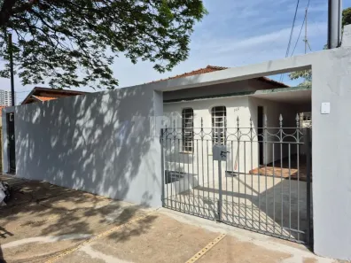 Casa com 3 Quartos à venda, 169m² no Cidade Jardim, São Carlos