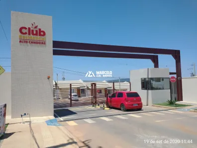 Casa de Condomínio com 3 Quartos para alugar, 80m² no Candeias, Vitória da Conquista