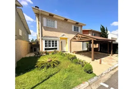 Casa de Condomínio com 4 Quartos para alugar, 250m² no Bosque do Vianna, Cotia