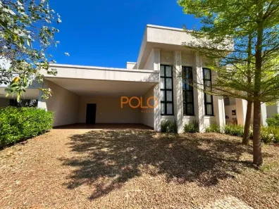 Casa com 4 Quartos para alugar, 240m² no Nova Uberlândia, Uberlândia