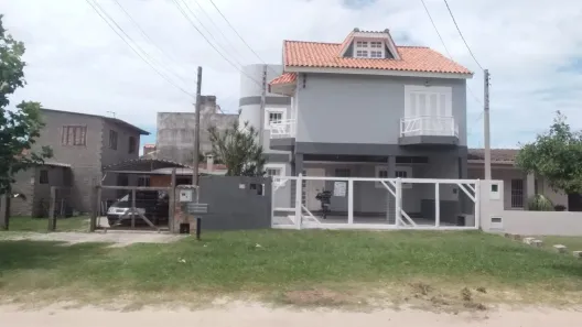 Casa com 3 Quartos à venda, 300m² no Cassino, Rio Grande