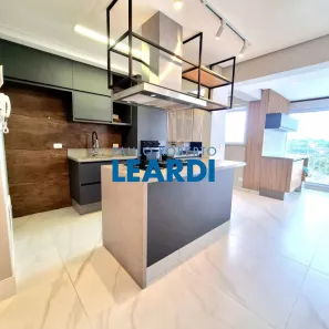 Apartamento com 2 Quartos à venda, 79m² no Vila Anastácio, São Paulo