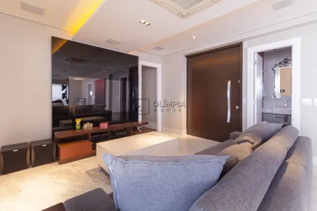 Apartamento com 3 Quartos para alugar, 233m² no Vila Mariana, São Paulo