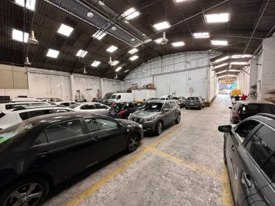 Galpão/Depósito/Armazém à venda, 750m² no Limão, São Paulo