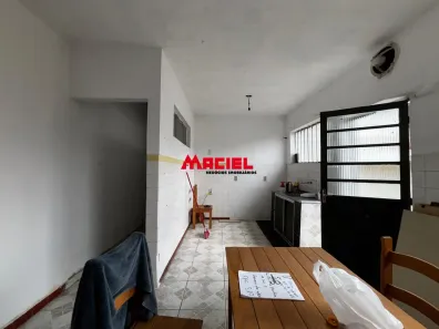 Casa com 3 Quartos à venda, 180m² no Vila Maria, São José dos Campos