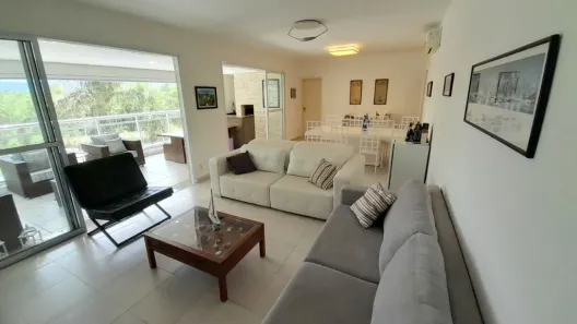 Apartamento com 3 Quartos para alugar, 158m² no Mar e Céu, Guarujá