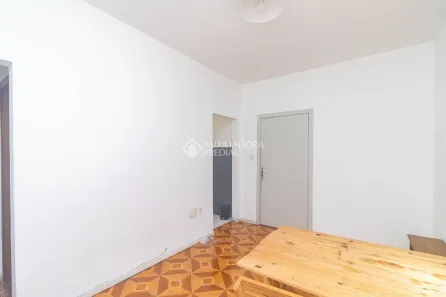 Apartamento com 2 Quartos para alugar, 56m² no Bom Fim, Porto Alegre