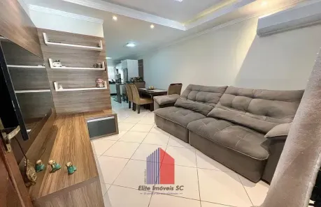 Sobrado com 2 Quartos à venda, 67m² no Itaum, Joinville