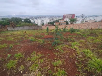 Lote/Terreno à venda, 1825m² no Chácaras Cotia, Contagem
