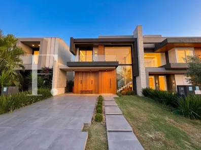 Sobrado com 4 Quartos à venda, 211m² no XANGRI-LÁ, Xangri-Lá
