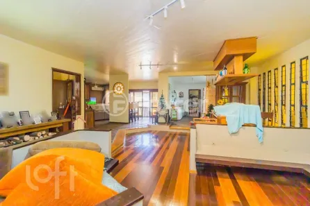 Casa com 3 Quartos à venda, 300m² no Nonoai, Porto Alegre