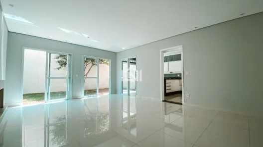 Casa de Condomínio com 4 Quartos para alugar, 172m² no Jardim Passárgada I, Cotia