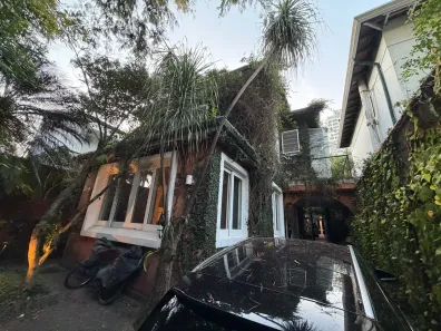 Sobrado com 4 Quartos à venda, 260m² no Jardim Paulistano, São Paulo