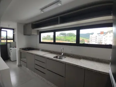 Apartamento com 2 Quartos para alugar, 73m² no Pedra Branca, Palhoça