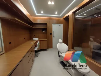 Prédio Comercial à venda, 221m² no Vila Adyana, São José dos Campos