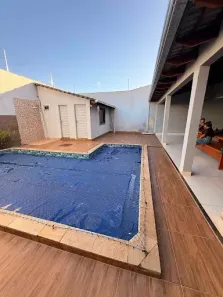 Casa com 3 Quartos à venda, 215m² no Centro, Anápolis