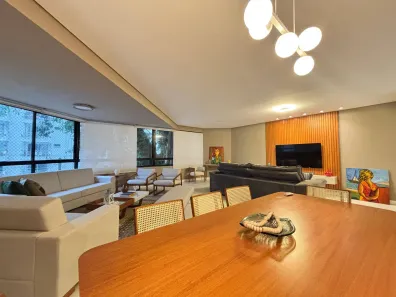 Apartamento com 3 Quartos à venda, 190m² no Pitangueiras, Guarujá