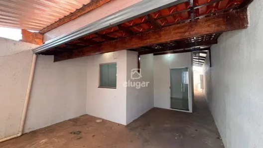 Casa com 2 Quartos para alugar, 70m² no Jardim Olímpico, Montes Claros