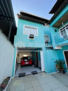 Casa de Condomínio com 3 Quartos à venda, 95m² no Vila Valqueire, Rio de Janeiro