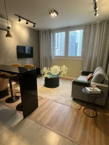 Flat com 1 Quarto para alugar, 38m² no Vila São Francisco (Zona Sul), São Paulo