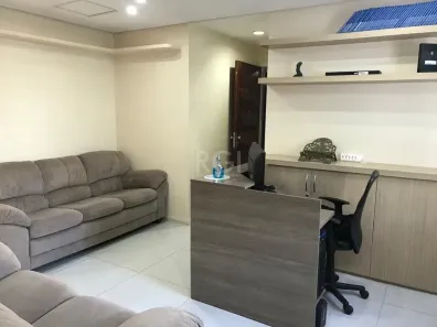 Sala Comercial à venda, 120m² no Rio Branco, Porto Alegre