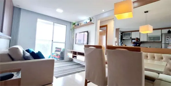 Apartamento com 2 Quartos à venda, 60m² no Jardim Marilu, Carapicuíba