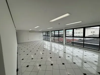 Sala Comercial para alugar, 60m² no Santo Amaro, São Paulo