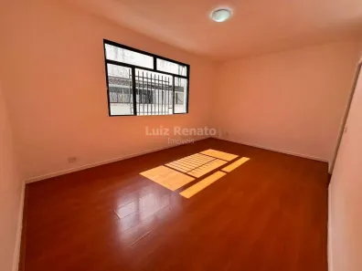 Apartamento com 3 Quartos para alugar, 120m² no Sion, Belo Horizonte