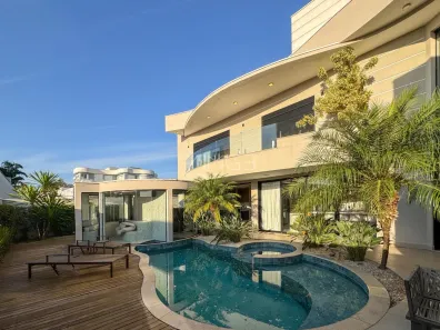 Casa de Condomínio com 4 Quartos para venda ou aluguel, 500m² no Swiss Park, Campinas