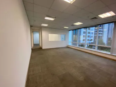 Sala Comercial para alugar, 143m² no Cidade Monções, São Paulo