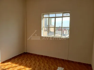 Apartamento com 2 Quartos para alugar, 50m² no Centro, Londrina