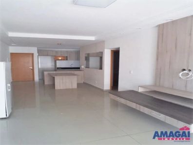Apartamento com 2 Quartos à venda, 65m² no Parque Santo Antônio, Jacareí