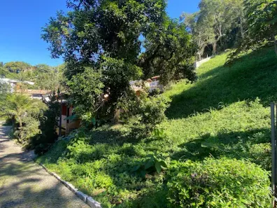 Lote/Terreno à venda, 588m² no Serra Grande, Niterói