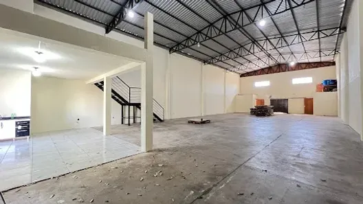 Galpão/Depósito/Armazém para alugar, 370m² no Vila Santa Izabel, Maringá