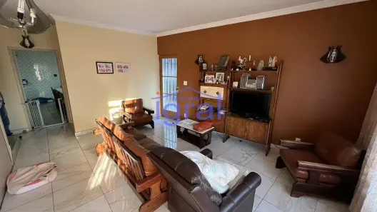 Sobrado com 3 Quartos à venda, 206m² no Vila Guarani (Z Sul), São Paulo