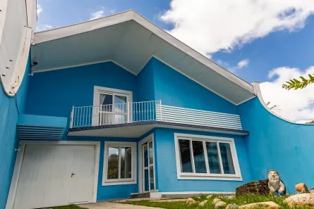 Sobrado com 4 Quartos à venda, 240m² no Guaíra, Curitiba