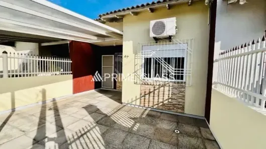 Casa com 2 Quartos à venda, 67m² no Olaria, Canoas