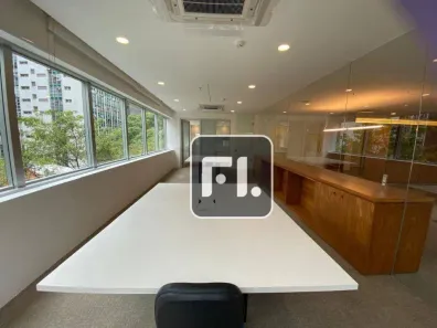 Sala Comercial para venda ou aluguel, 223m² no Cerqueira César, São Paulo