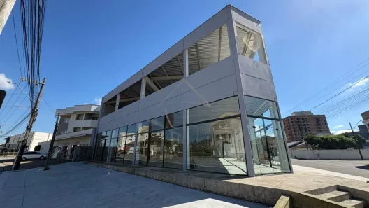 Sala Comercial para alugar, 1100m² no Ilha da Figueira, Jaraguá do Sul