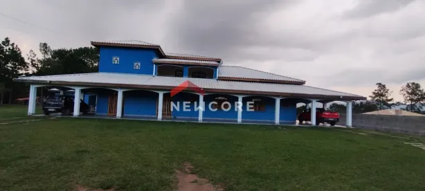 Fazenda/Sítio com 3 Quartos à venda, 900m² no Sítios de Recreio Mantiqueira, Caçapava