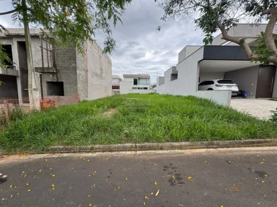 Lote/Terreno à venda, 250m² no Parque Olívio Franceschini, Hortolândia