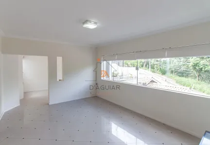 Sobrado com 4 Quartos para alugar, 300m² no Vila Irmãos Arnoni, São Paulo