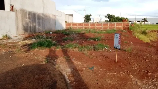 Lote/Terreno à venda, 302m² no Jardim Eldorado, Marialva